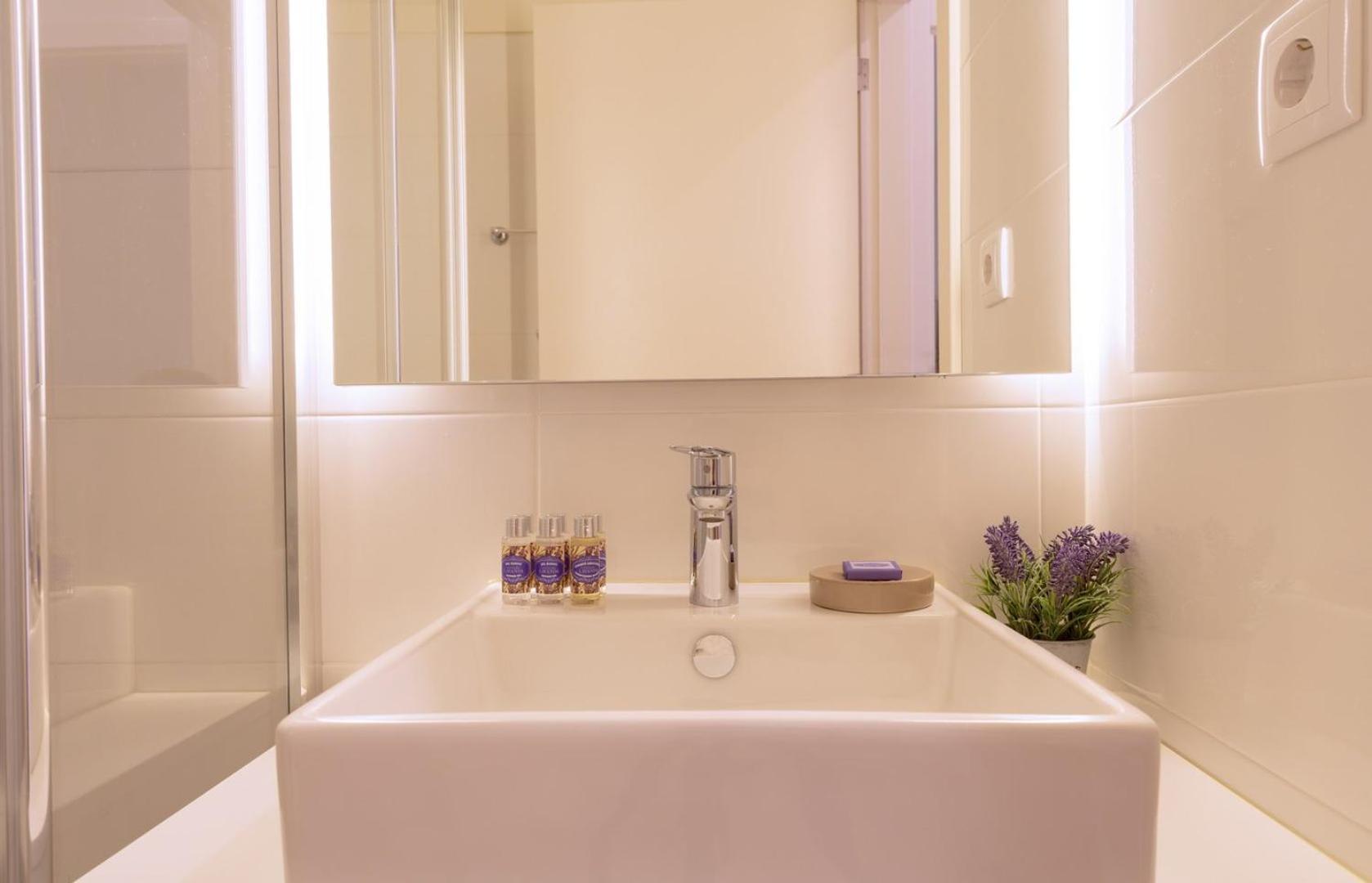 Guestready - Catorze De Outubro Houses 423 빌라노바데가이아 외부 사진